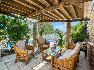 Apartment Villa auf Murter mit Pool und Meerblick - Outdoor photo 7