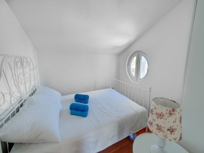 Apartment Villa auf Murter mit Pool und Meerblick - Features photo 12