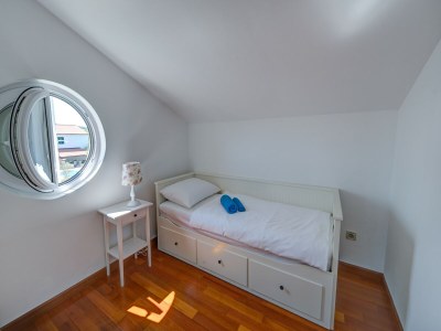 Apartment Villa auf Murter mit Pool und Meerblick - Features photo 15