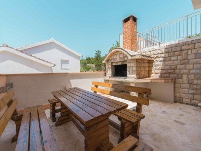 Villa Capacious Holiday Home in Maslenica - Outdoor photo 8