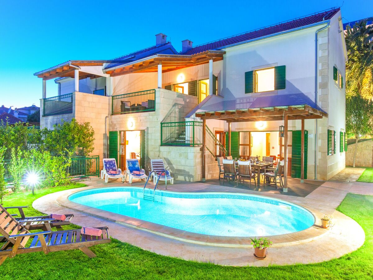 Villa Superb villa with private pool and garden - Outdoor photo 4