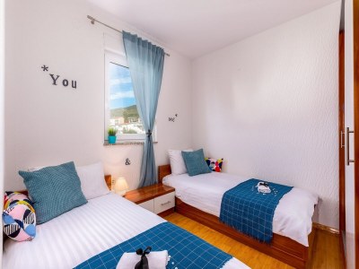 Apartment Charming Countryside Escape - Features photo 9