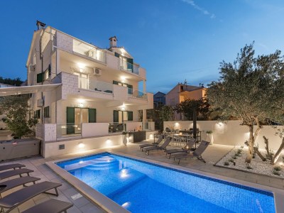 Apartment Apartment 5 km vom Zentrum von Trogir - Outdoor photo 8