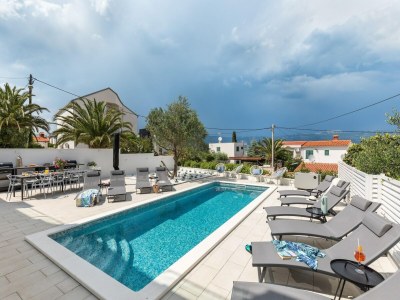 Apartment Apartment 5 km vom Zentrum von Trogir - Outdoor photo 10