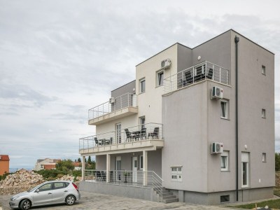Apartment Apartment in Novalja near Zrče Beach - Outdoor photo 7