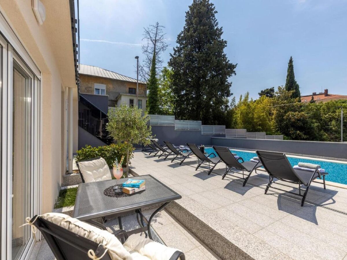 Apartment Ferienhaus in Kroatien mit Pool im Wald - Outdoor photo 5