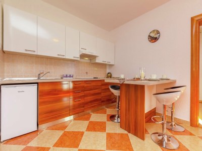 Apartment Ferienhaus in Kroatien mit Pool im Wald - Features photo 13
