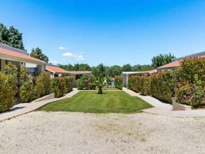 caravan Mobile Home in Banjole near Beach Centinera - Outdoor photo 12