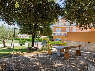 caravan Mobile Home in Banjole near Beach Centinera - Outdoor photo 17
