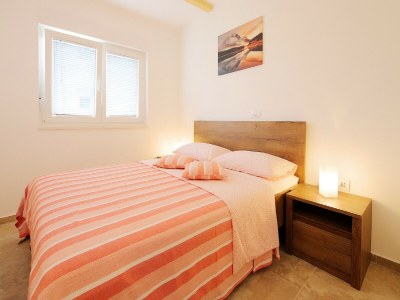 Apartment Apartment in Šilo with Sea View Balcony - Features photo 13