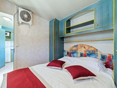 Holiday house Mobilheim in Banjole nahe Strand Centinera - Features photo 28