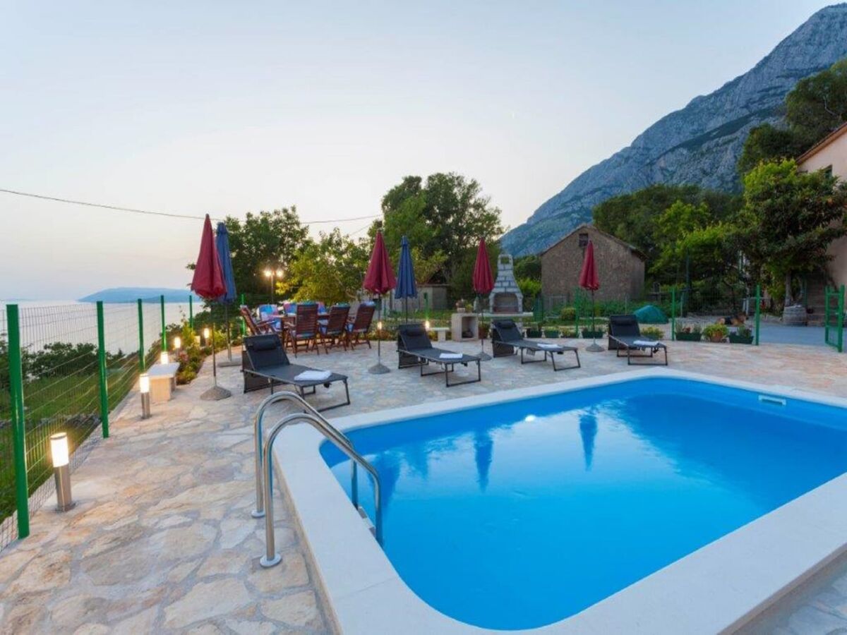 Villa Villa in Tučepi mit Pool nahe Strand - Outdoor photo 3