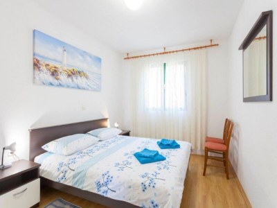 Villa Villa in Tučepi mit Pool nahe Strand - Features photo 29