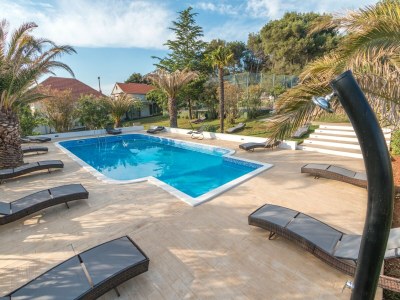 Holiday house Luxury Holiday Home in Bibinje near Sea - Outdoor photo 4