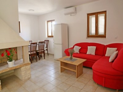 Holiday house Ferienhaus in Lumbarda mit Garten - Features photo 9