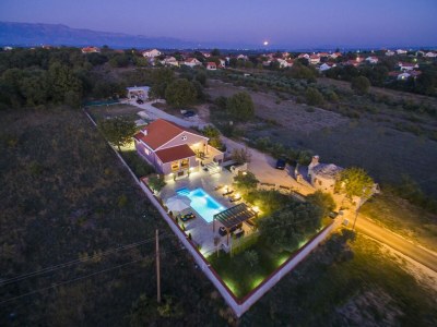 Holiday house Cosy Holiday Home in Policnik with Pool - Outdoor photo 40