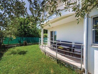 Holiday house Geräumiges Ferienhaus in Bibinje mit Garten - Outdoor photo 15