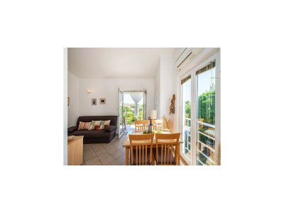 Holiday house Geräumiges Ferienhaus in Bibinje mit Garten - Features photo 54