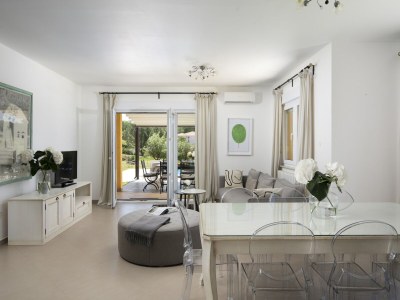 Villa Elegant Villa with Private Pool - Features photo 31