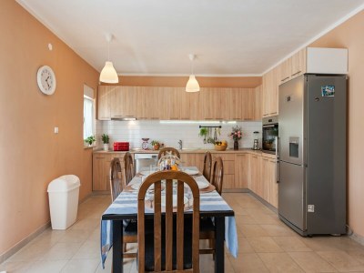 Villa Villa in Neoric mit Pool und Whirlpool - Features photo 22