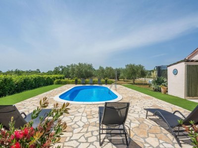 Holiday house Villa in Policnik mit privatem Pool - Outdoor photo 7