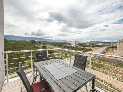 Apartment Apartment in Novalja near Zrće Beach - Outdoor photo 2