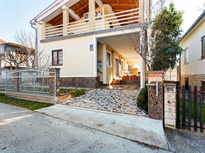 Holiday house Ferienhaus in Jasenice nahe Maslenica Strand in Maslenica - Holiday house