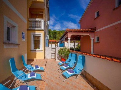 Apartment Villa in Kroatien mit Pool und Strandnähe - Outdoor photo 27