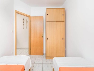 Apartment Seaside Bliss in Mandre - Features photo 16