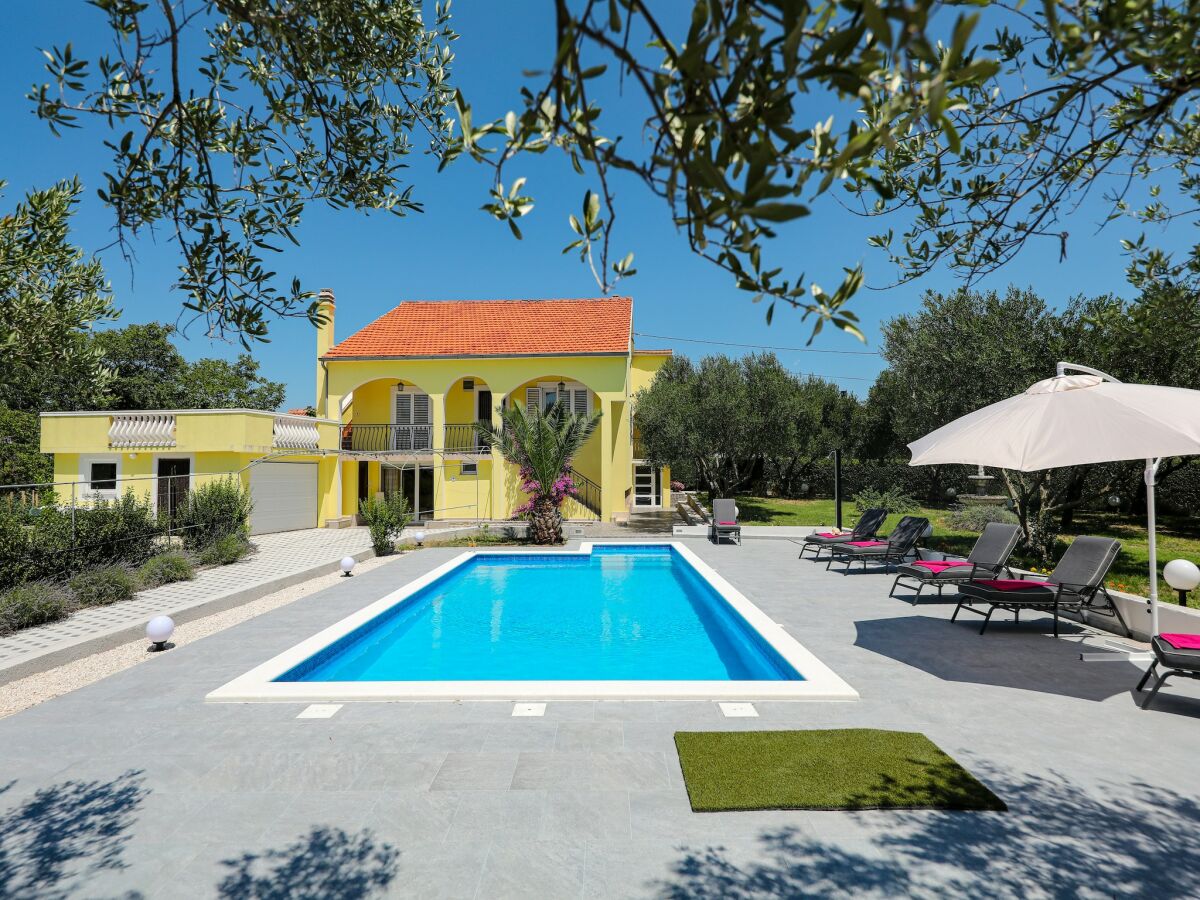 Holiday house Ferienhaus in Policnik mit privatem Pool