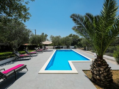 Holiday house Ferienhaus in Policnik mit privatem Pool - Outdoor photo 3