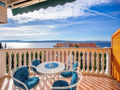 Apartment Country Home in Croatia with Pool and Farm Views - Outdoor photo 2