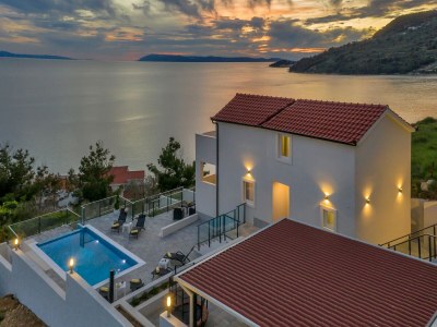 Villa Stunning Villa with Pool in Makarska Riviera - Villa