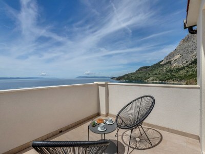 Villa Stunning Villa with Pool - Outdoor photo 16