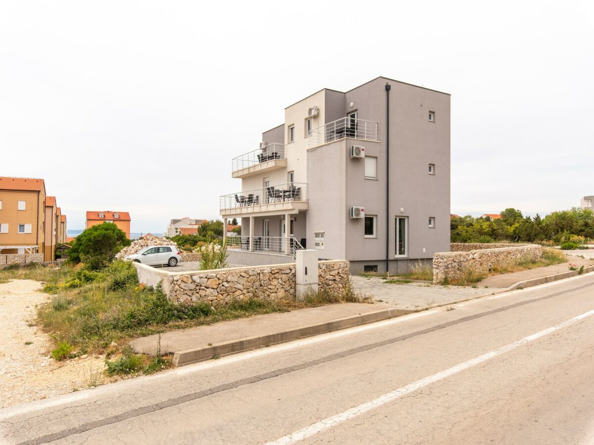 Apartment Wohnung in Novalja nahe Strand - Outdoor photo 5
