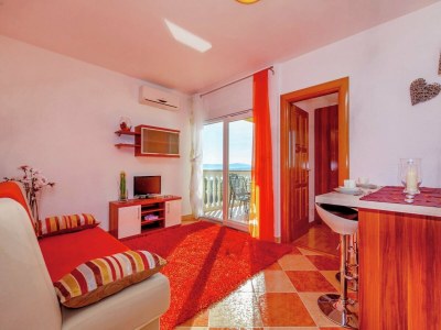 Apartment Country House in Croatia with Pool - Features photo 17