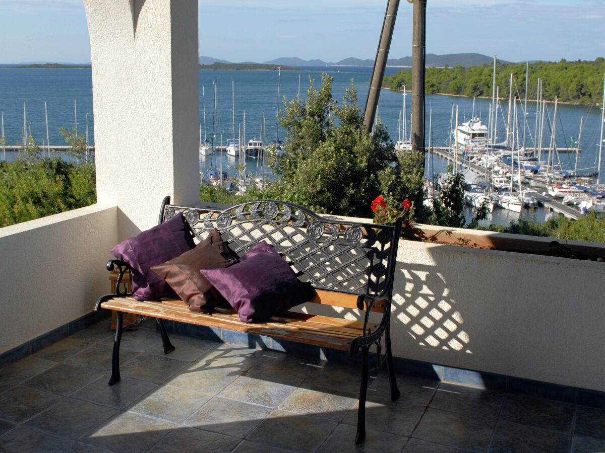 Holiday house Holiday Home in Veli Rat near Saharun - Outdoor photo 5