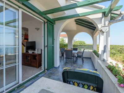 Holiday house Holiday Home in Veli Rat near Saharun - Outdoor photo 7