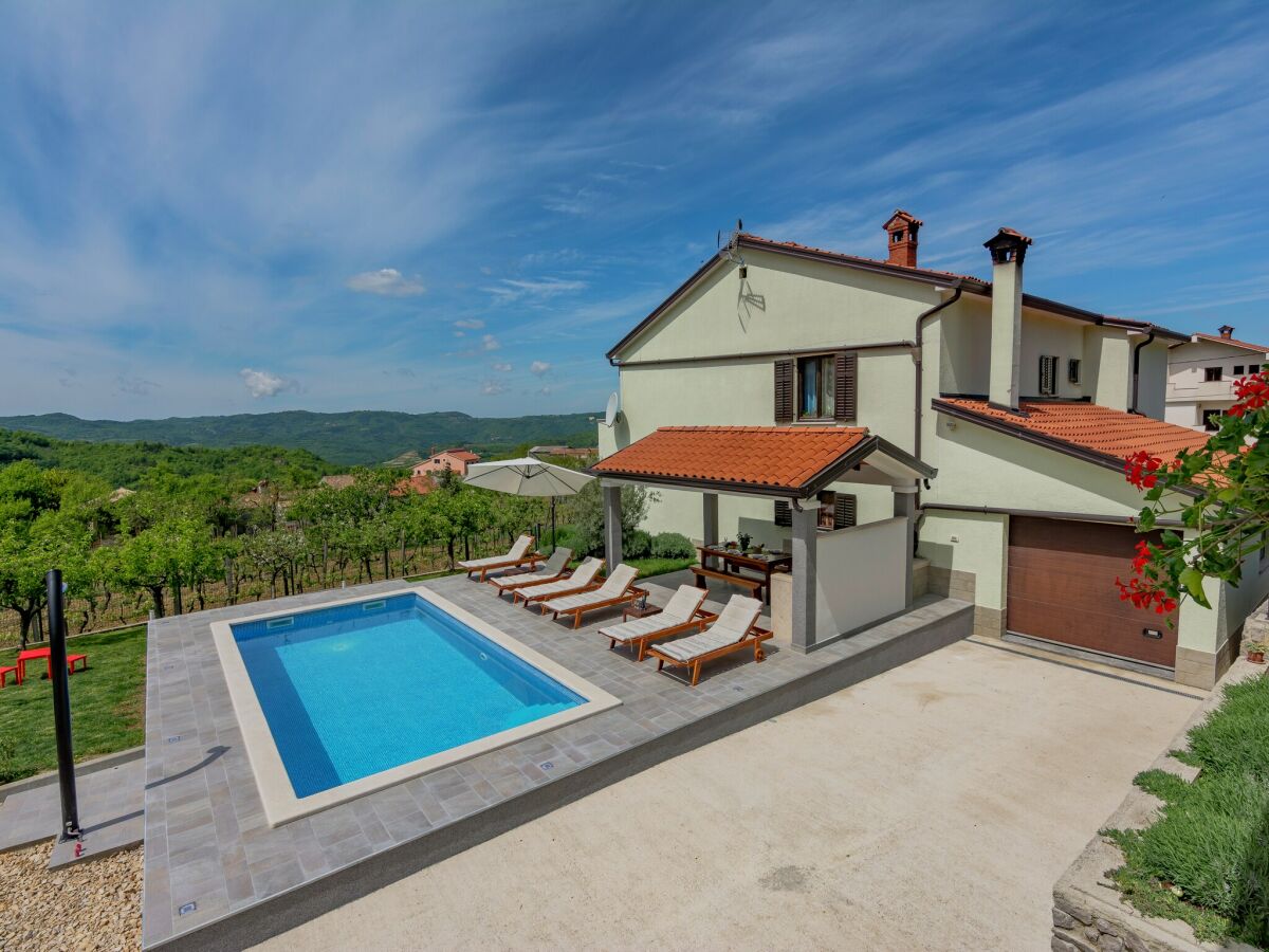 Apartment Apartment in Istria with Nature Views