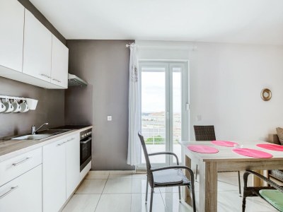 Apartment Apartment on Pag Island near Seabeach - Features photo 7