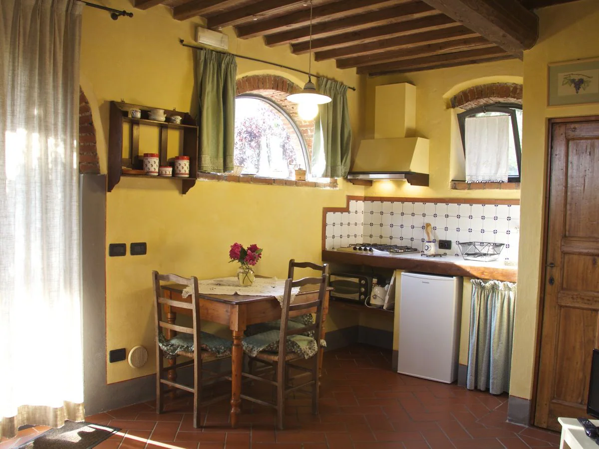 Holiday house between Florence and Lucca