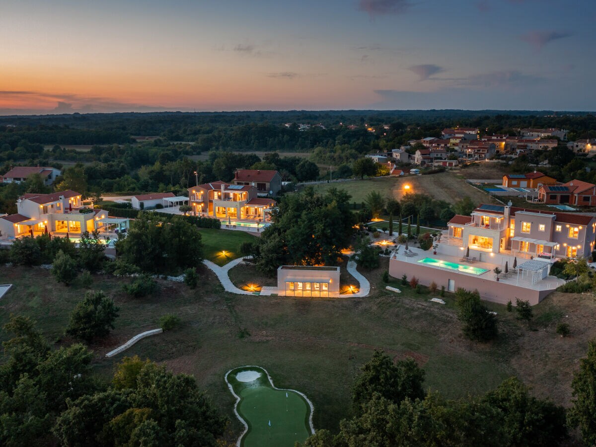 Villa Istria Nuova 5-star Luxury Concept 34 people