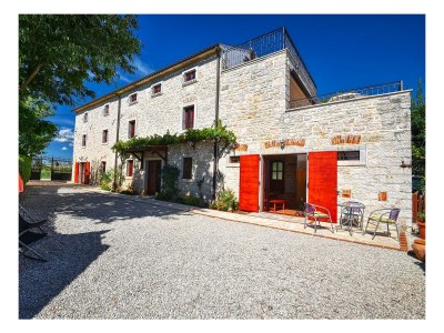 Villa Bella Istria with sea views and pool in Kastelir - Villa