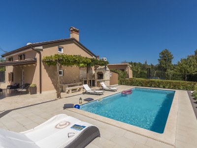 Villa Villa Lana near Labin in Nedescina - Villa