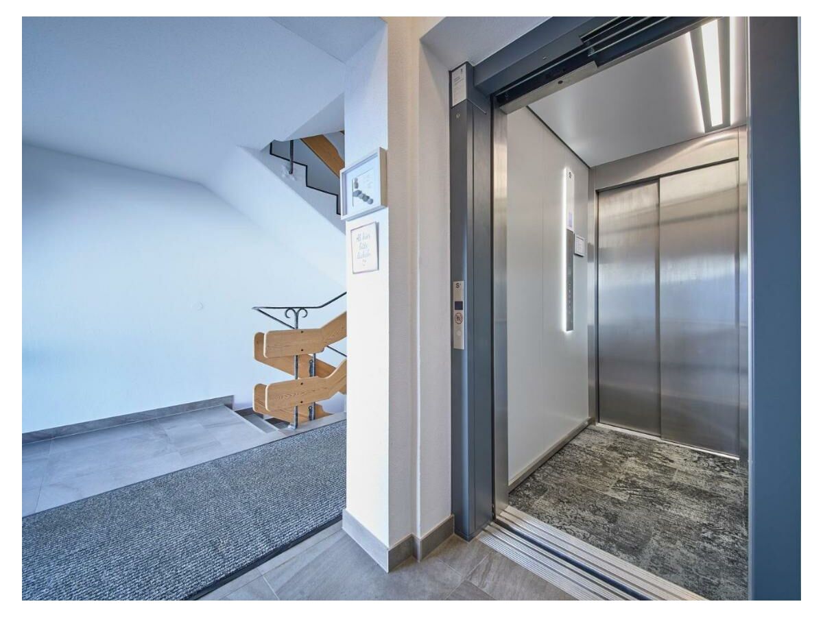 Holiday room DZ "Bergblick"  mit Dusche, Bad, WC,Balkon - Outdoor photo 4