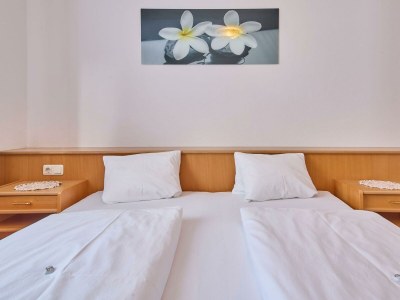 Apartment App."Morgensonne" -1 Schlafraum/Dusche, WC,TV,Balk - Outdoor photo 15