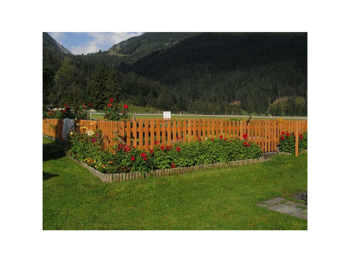 Holiday room Doppelzimmer mit fl. Wasser, Etagendusche/WC - Outdoor photo 2