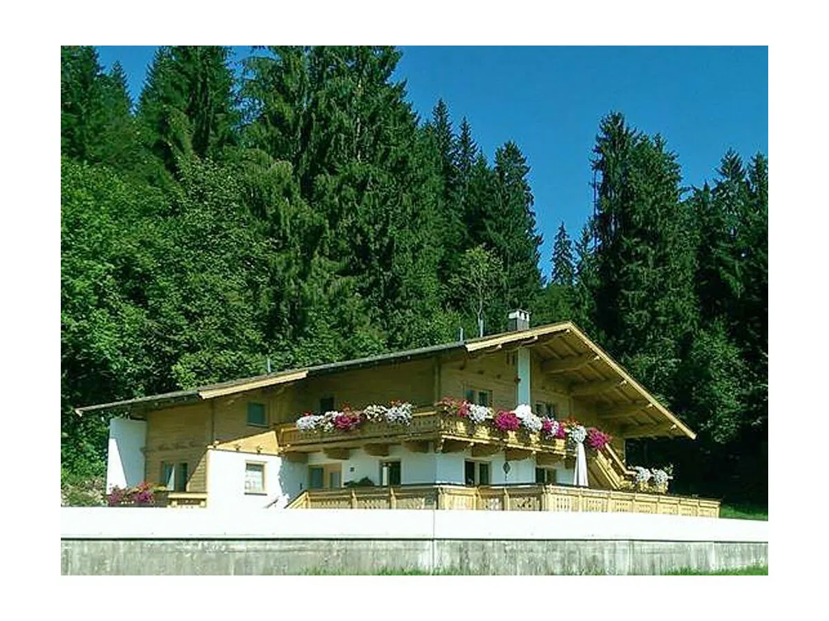Holiday room Doppelzimmer mit Dusche, WC, Balkon - Outdoor photo 2