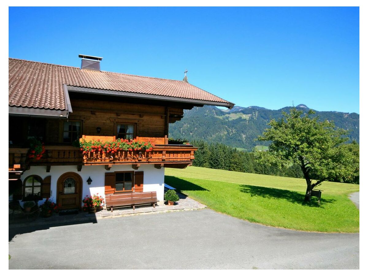 Apartment Ferienwohnung "4" -DU/WC, 1 Schlafraum, Kachelofen - Outdoor photo 4