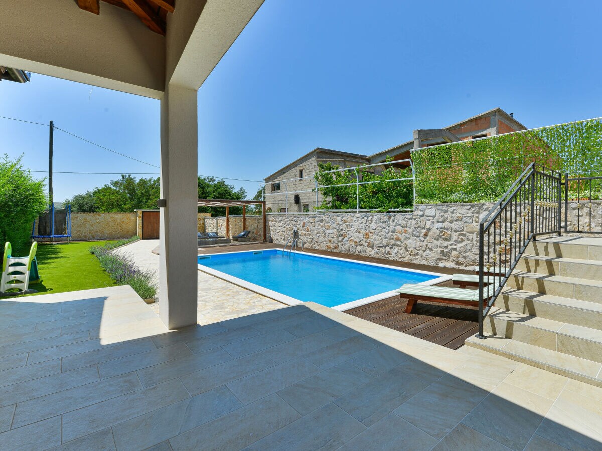 Villa Stone Villa Anita with pool - Outdoor photo 2